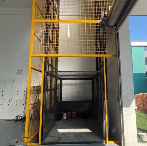 遂宁导轨式升降机助力物流园破解运输难题